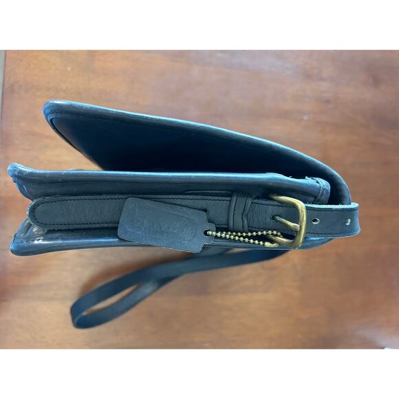 Vintage Coach 9585 Saddle Pouch Black Leather Crossbody NYC Made 1970s Brass - Picture 10 of 15